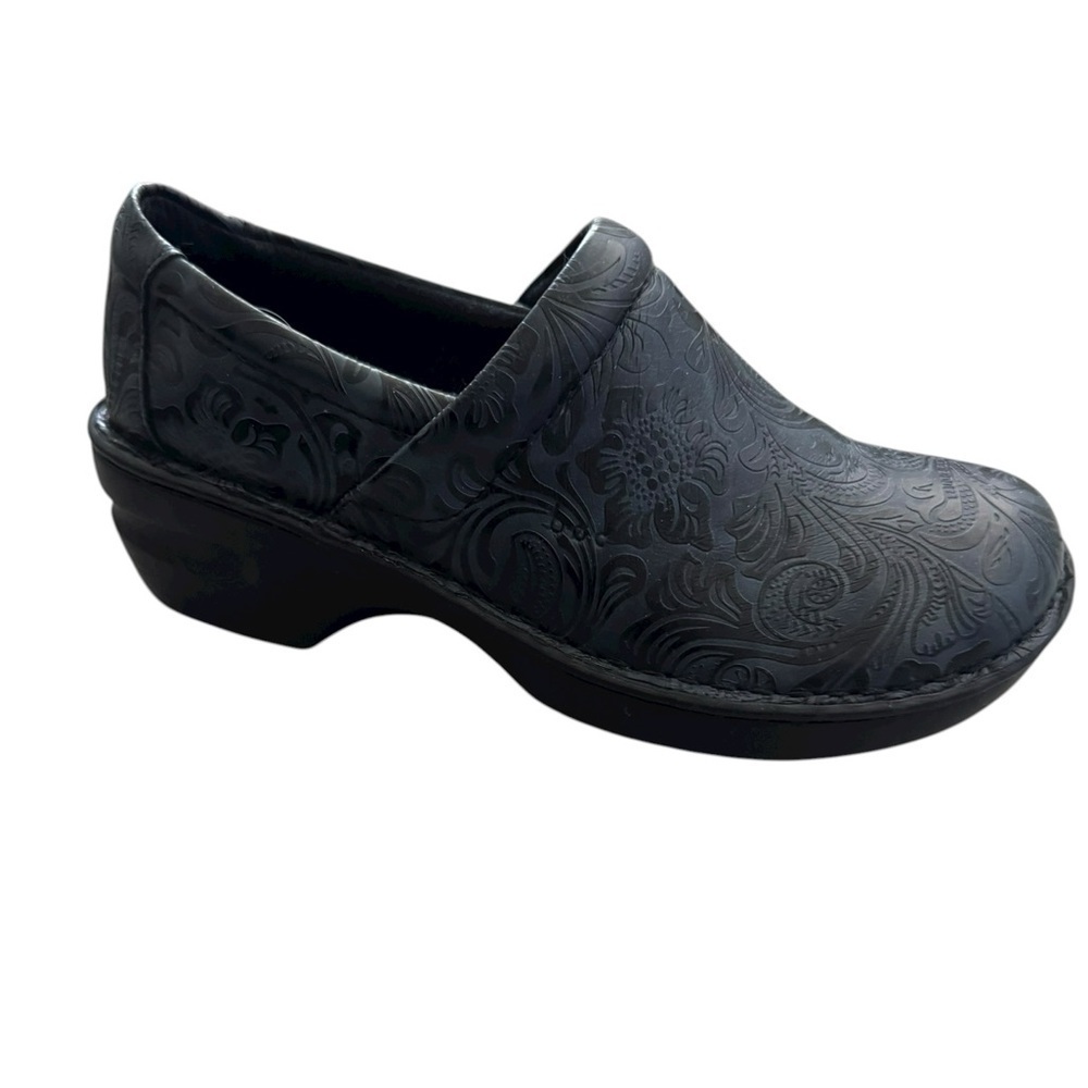 New BOC Peggy Black gray Tooled Embossed Leather Clog size 9.5M